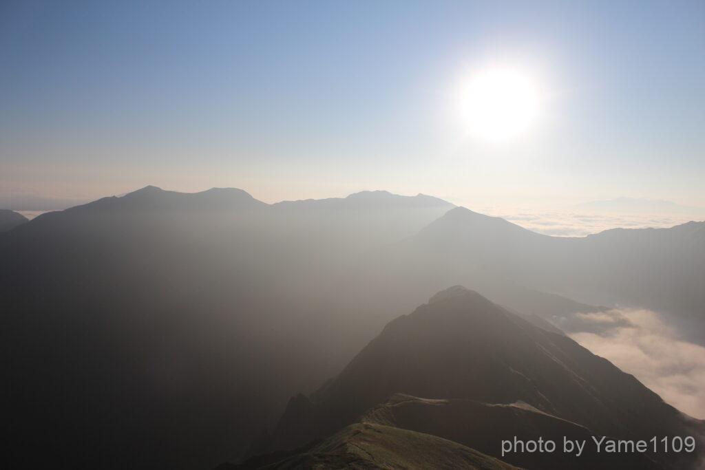万太郎岳から見た谷川岳