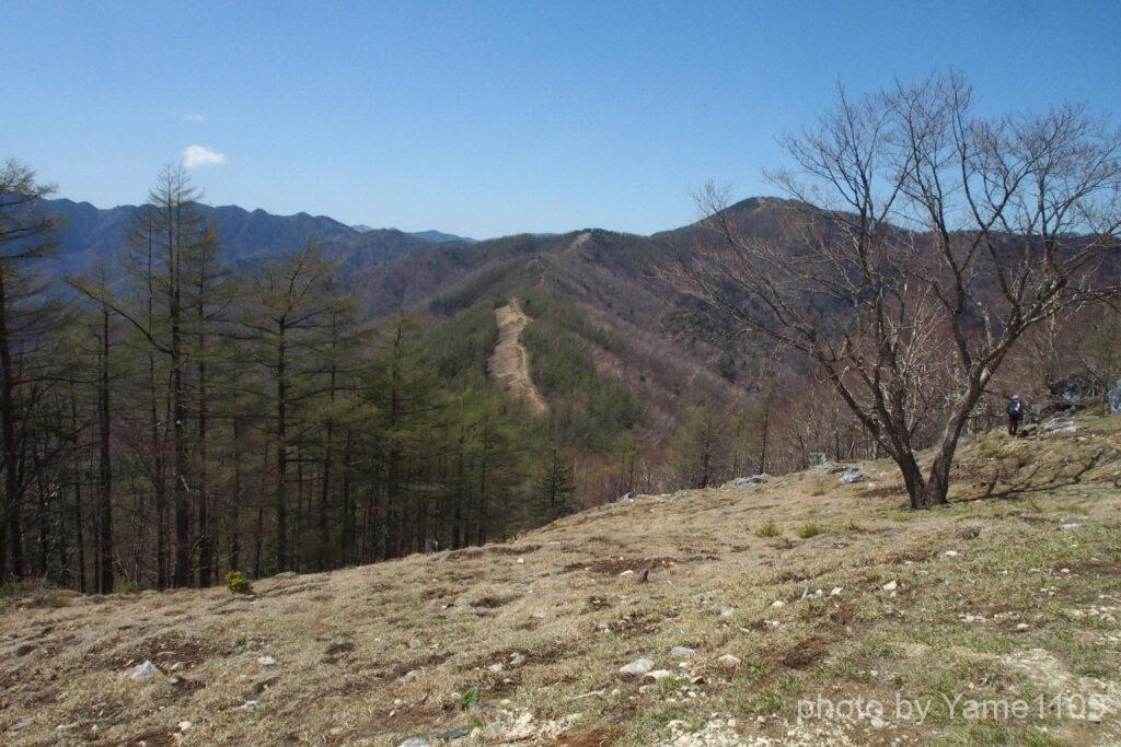 七ツ石山