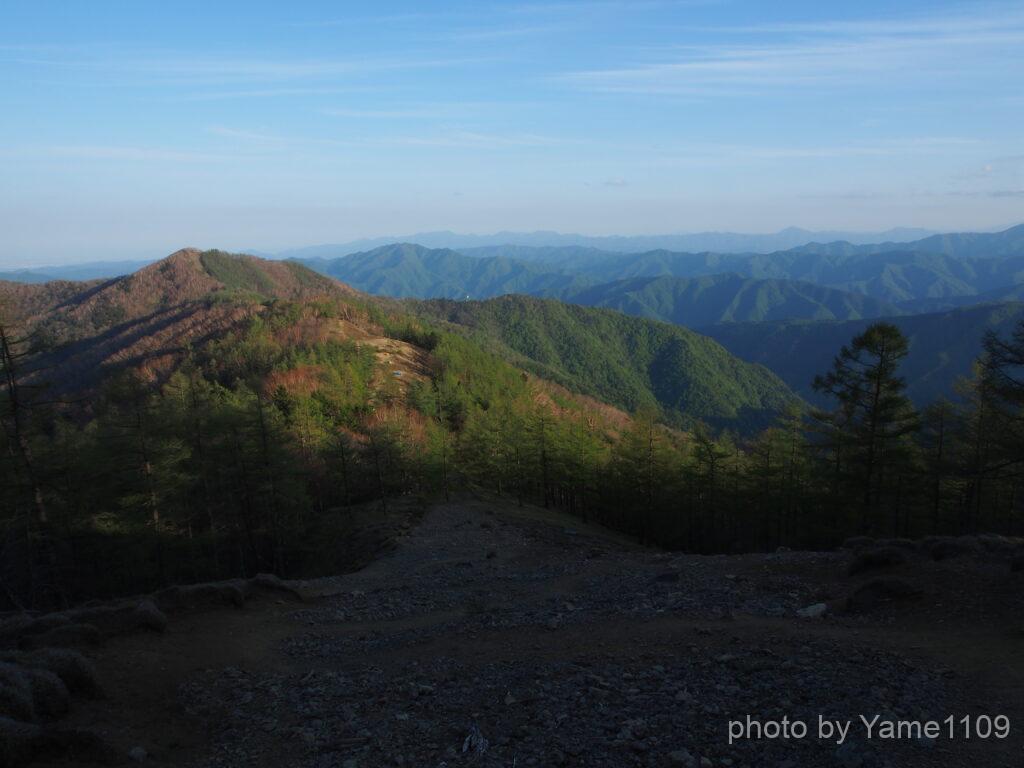 石尾根