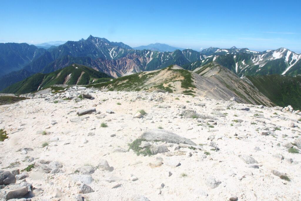 野口五郎岳から見る槍ヶ岳