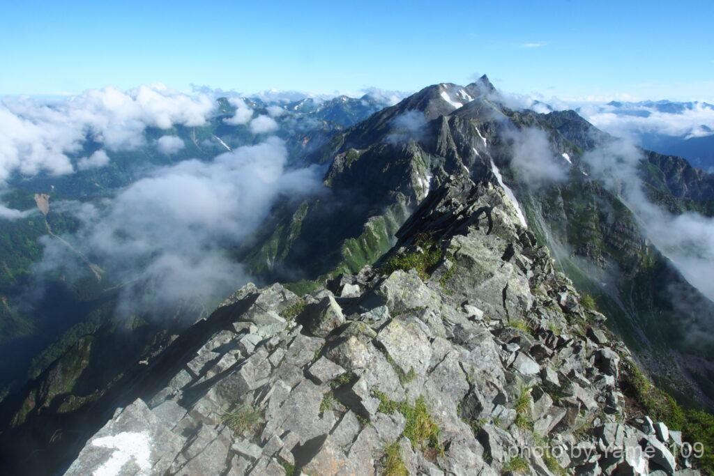 北穂高山頂手前より